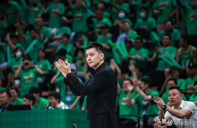 开云-杨鸣:赵继伟的回归对我们非常重要,稳住局势的时候能及时站出来